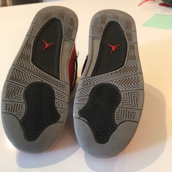 Jordan 4 retro toro bravo size 5 - Picture 2 of 7